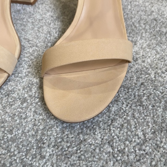 Steve Madden Irenee Sand Nubuck 2 inch Block Heels New In Box Womens size 9 - Picture 5 of 10